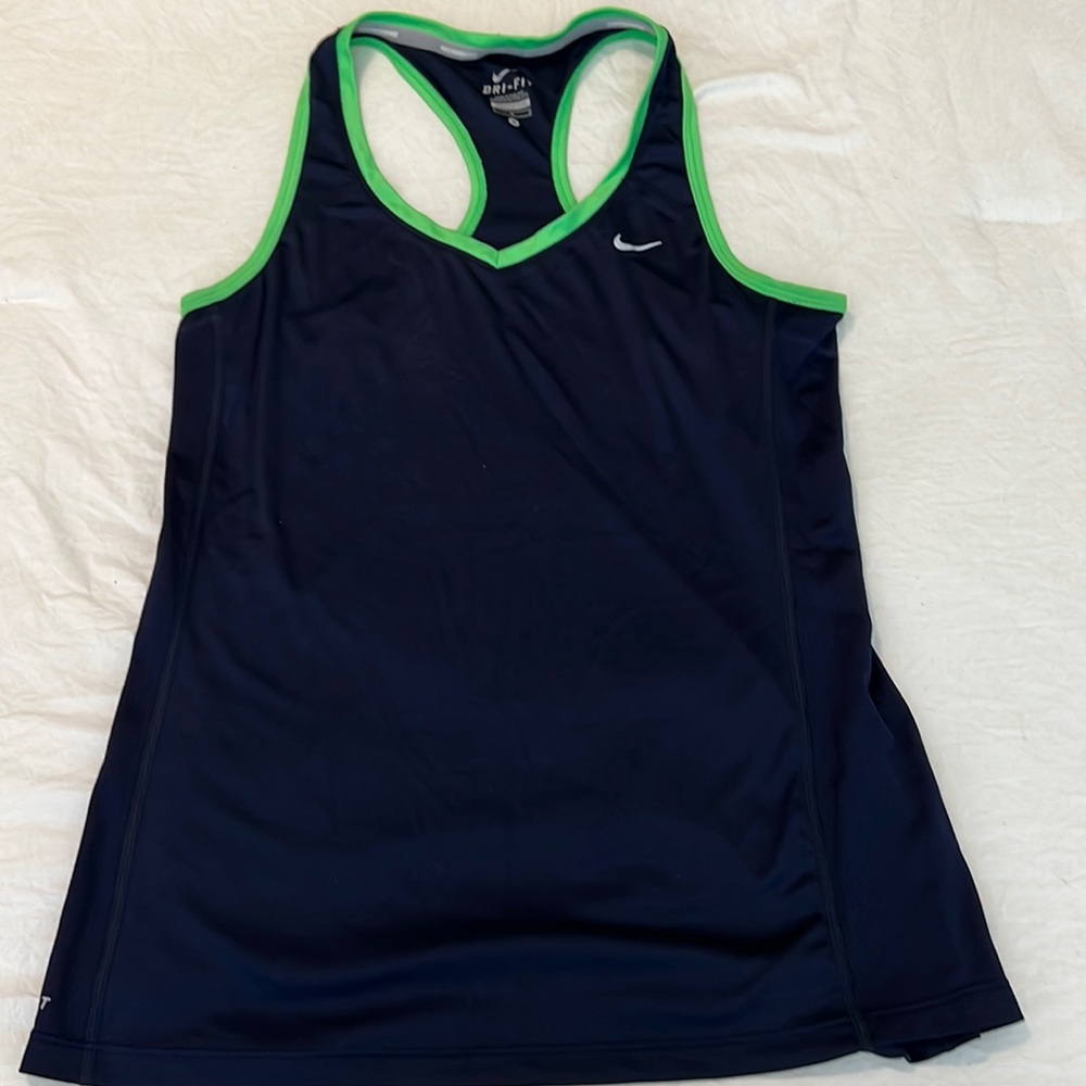 Women’s Nike drifit running tank Med